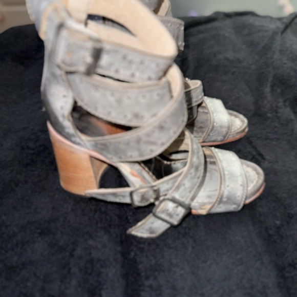 Freebird Silver Studded Sandals - Picture 4 of 10